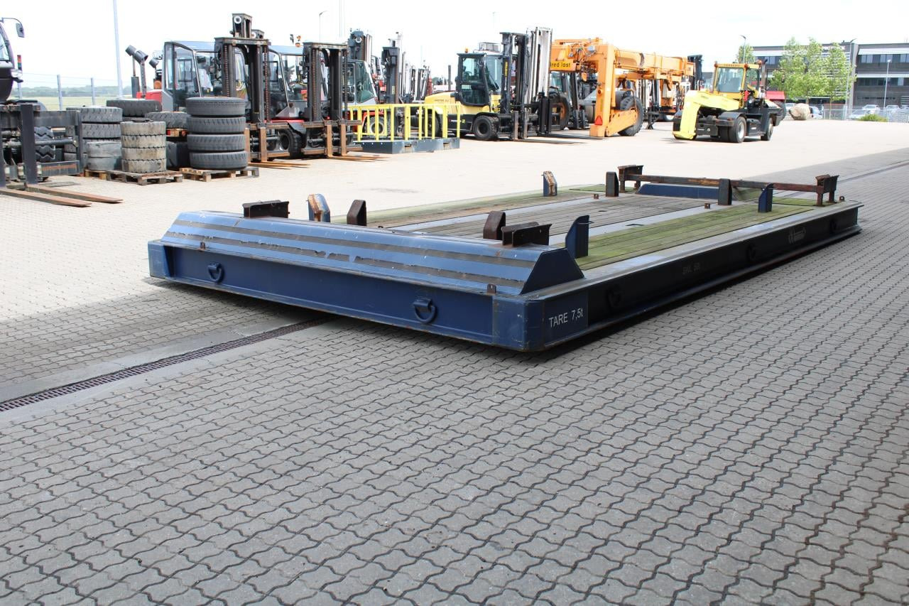 Novatech NOVATECH RT50 - Rolltreileris: foto 3 Novatech NOVATECH RT50 - Rolltreileris: foto 3