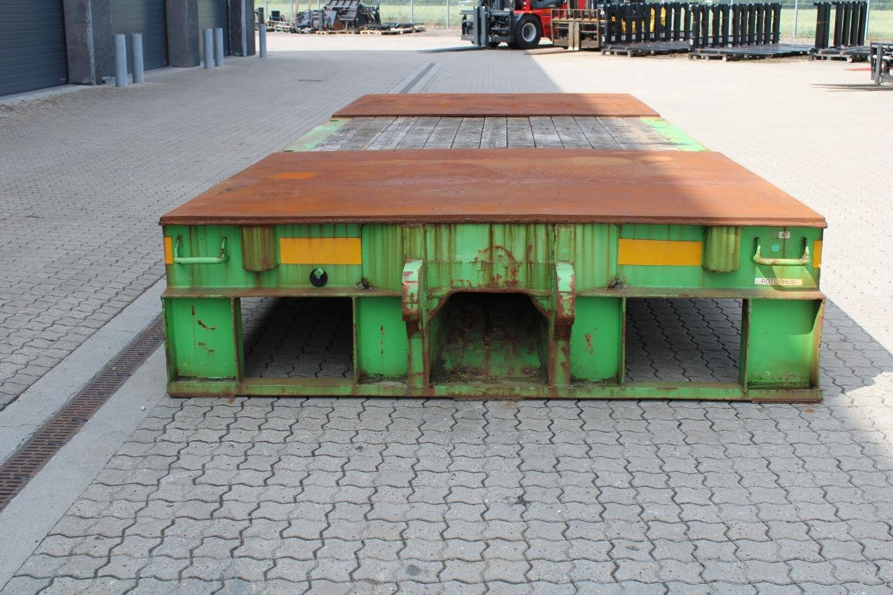 Novatech RT40 - Rolltreileris: foto 4 Novatech RT40 - Rolltreileris: foto 4