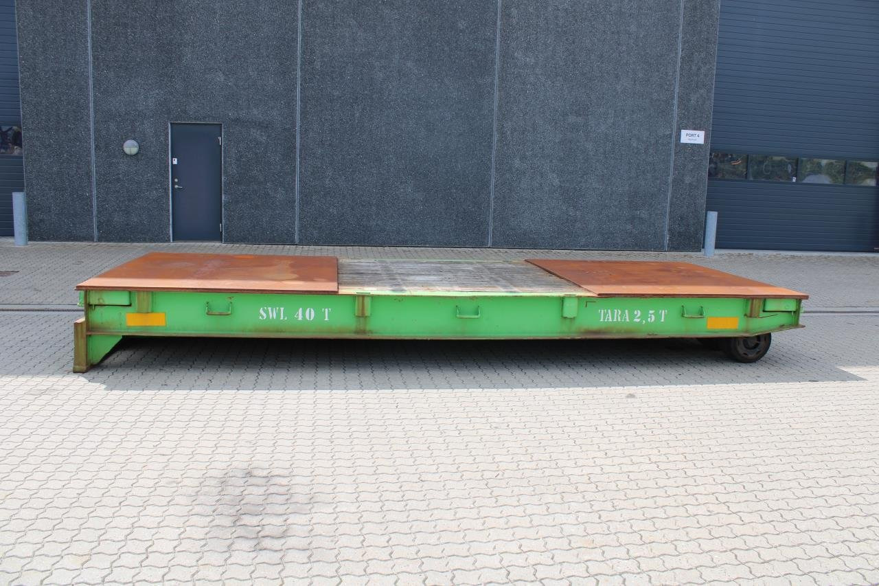 Novatech RT40 - Rolltreileris: foto 1 Novatech RT40 - Rolltreileris: foto 1