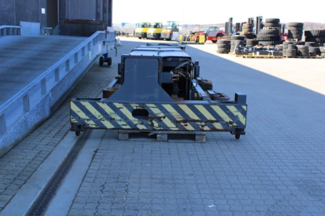 ELME 20-40" - Papildaprīkojums - Iekraušanas tehnika: foto 3 ELME 20-40" - Papildaprīkojums - Iekraušanas tehnika: foto 3