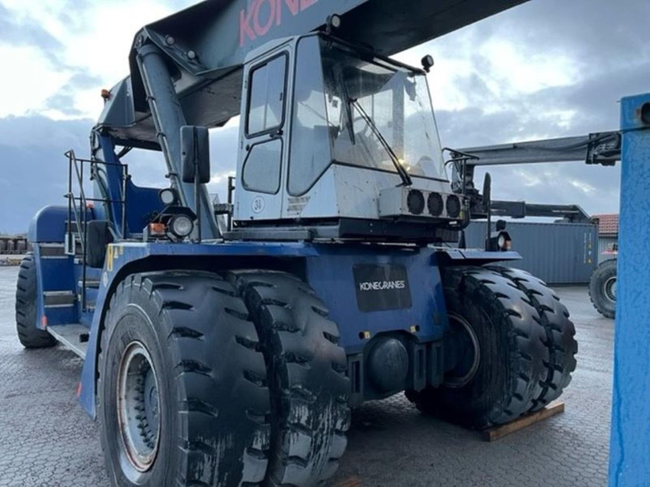 SMV 4531 TB5 - Sānu konteineru krāvējs: foto 2 SMV 4531 TB5 - Sānu konteineru krāvējs: foto 2