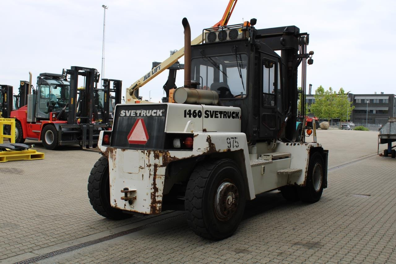 SveTruck 1460 - Dīzeļiekrāvējs: foto 3 SveTruck 1460 - Dīzeļiekrāvējs: foto 3