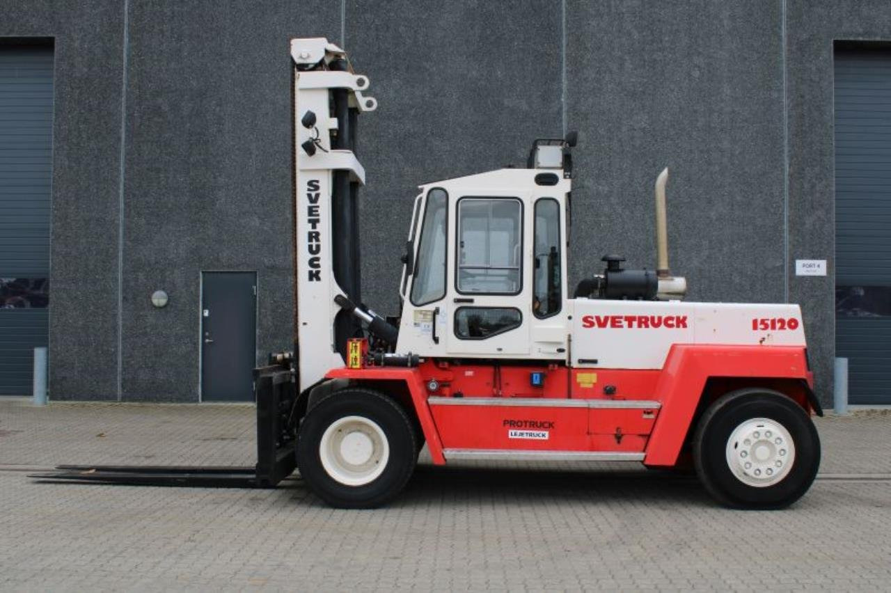 Dīzeļiekrāvējs SveTruck 15120-35: foto 1