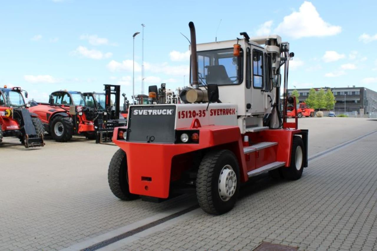 SveTruck 15120-35 - Dīzeļiekrāvējs: foto 3 SveTruck 15120-35 - Dīzeļiekrāvējs: foto 3