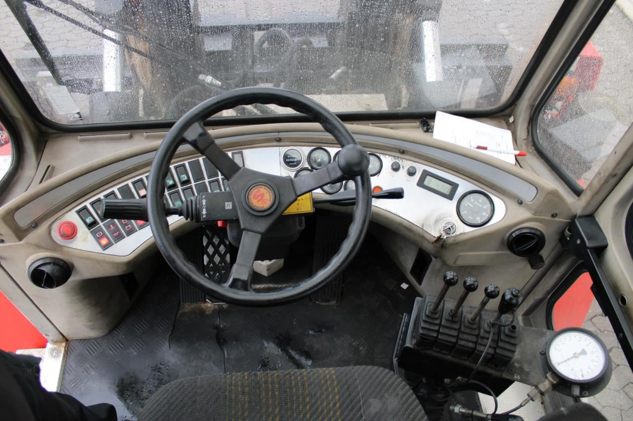 SveTruck 16120-38 - Dīzeļiekrāvējs: foto 4 SveTruck 16120-38 - Dīzeļiekrāvējs: foto 4