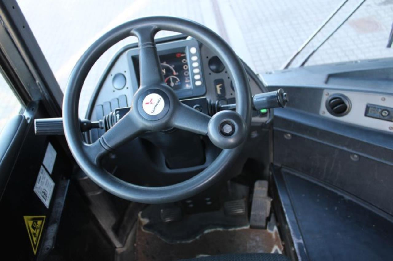 Terberg RT223 - Termināļa traktors: foto 4 Terberg RT223 - Termināļa traktors: foto 4