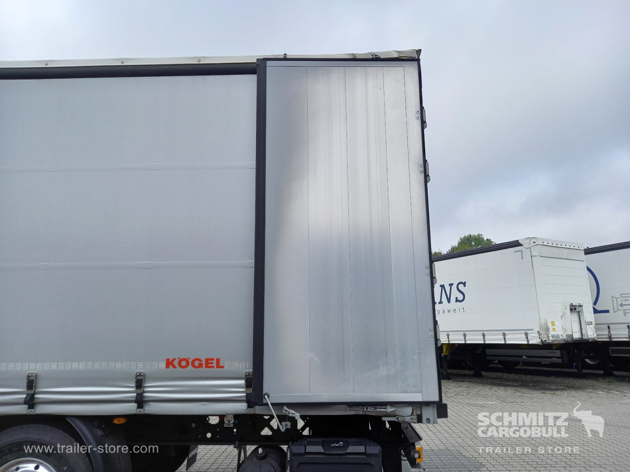 KOEGEL Auflieger Curtainsider Coil - Tenta puspiekabe: foto 3 KOEGEL Auflieger Curtainsider Coil - Tenta puspiekabe: foto 3