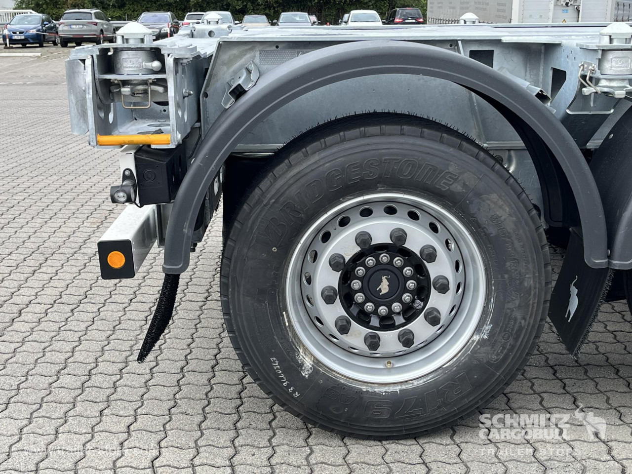 SCHMITZ Auflieger Containerfahrgestell Standard - Puspiekabe noņemamā virsbūve/ Konteineru vedējs: foto 4 SCHMITZ Auflieger Containerfahrgestell Standard - Puspiekabe noņemamā virsbūve/ Konteineru vedējs: foto 4