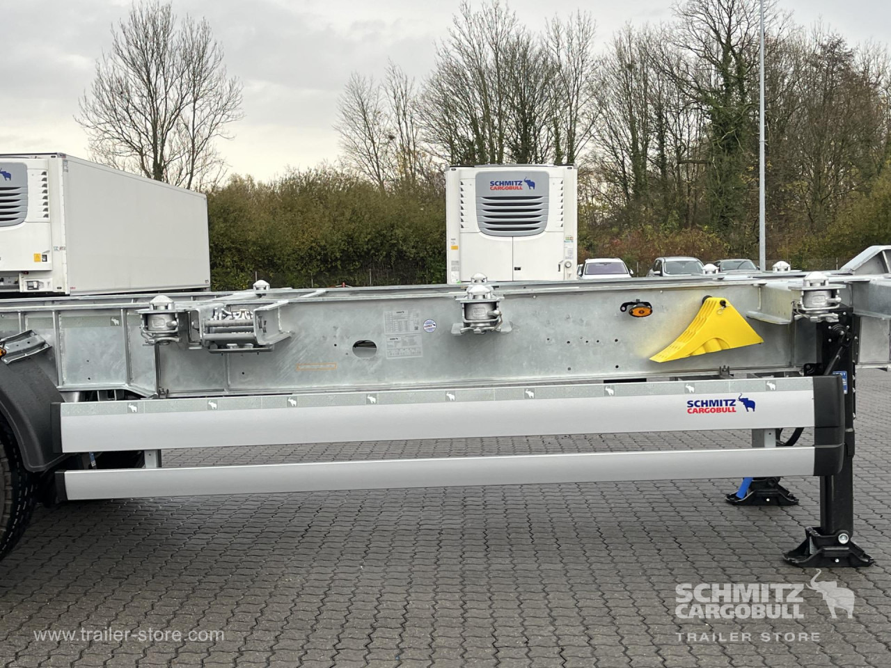 SCHMITZ Auflieger Containerfahrgestell Standard - Puspiekabe noņemamā virsbūve/ Konteineru vedējs: foto 2 SCHMITZ Auflieger Containerfahrgestell Standard - Puspiekabe noņemamā virsbūve/ Konteineru vedējs: foto 2