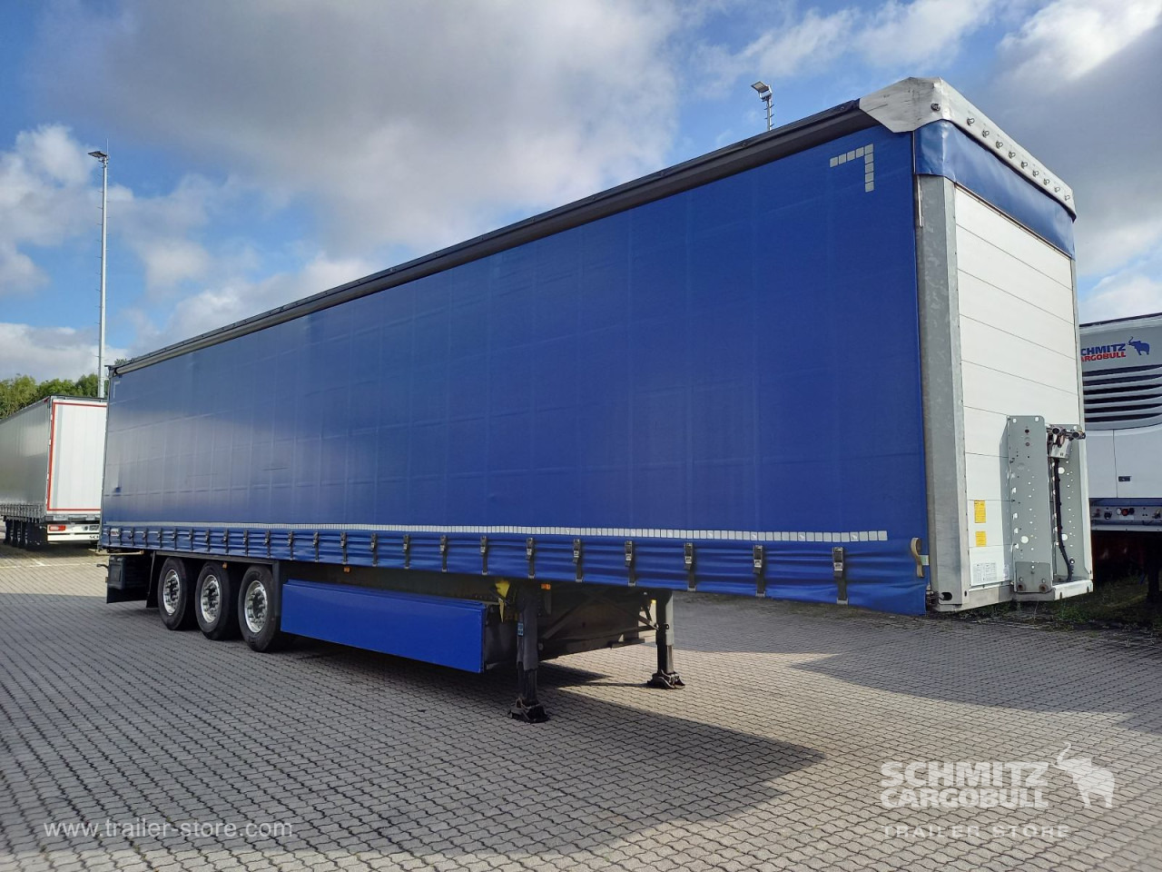SCHMITZ Auflieger Curtainsider Standard - Tenta puspiekabe: foto 1 SCHMITZ Auflieger Curtainsider Standard - Tenta puspiekabe: foto 1