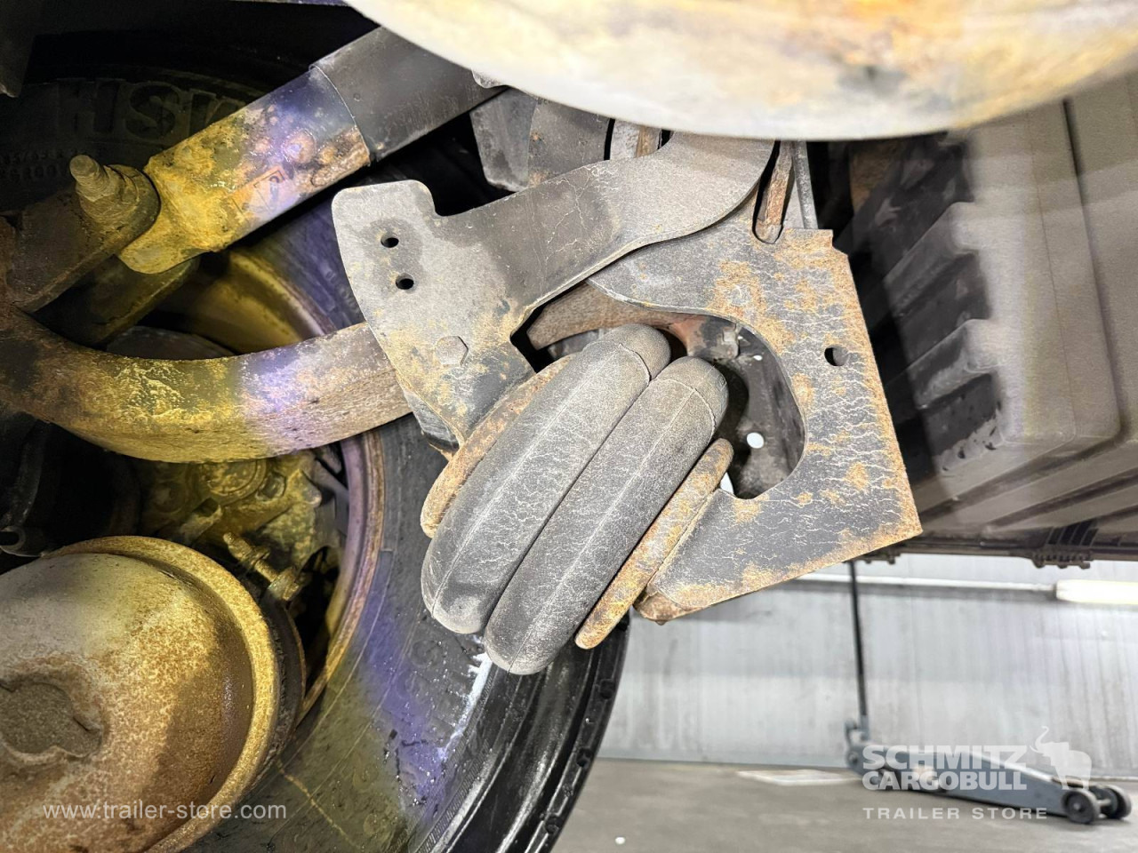 SCHMITZ Auflieger Tiefkühler Multitemp Double deck - Puspiekabe izotermiskais: foto 2 SCHMITZ Auflieger Tiefkühler Multitemp Double deck - Puspiekabe izotermiskais: foto 2