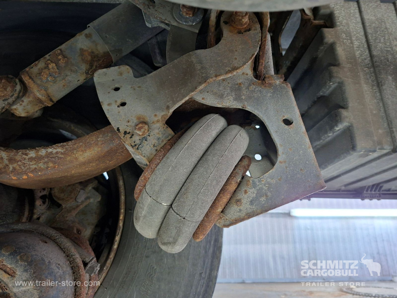 SCHMITZ Auflieger Tiefkühler Multitemp Double deck - Puspiekabe izotermiskais: foto 2 SCHMITZ Auflieger Tiefkühler Multitemp Double deck - Puspiekabe izotermiskais: foto 2