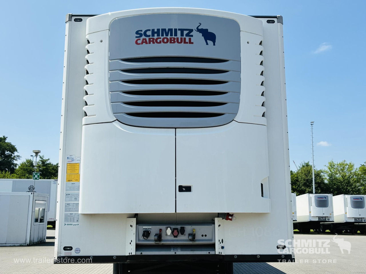 SCHMITZ Auflieger Tiefkühler Standard Double deck - Puspiekabe izotermiskais: foto 2 SCHMITZ Auflieger Tiefkühler Standard Double deck - Puspiekabe izotermiskais: foto 2