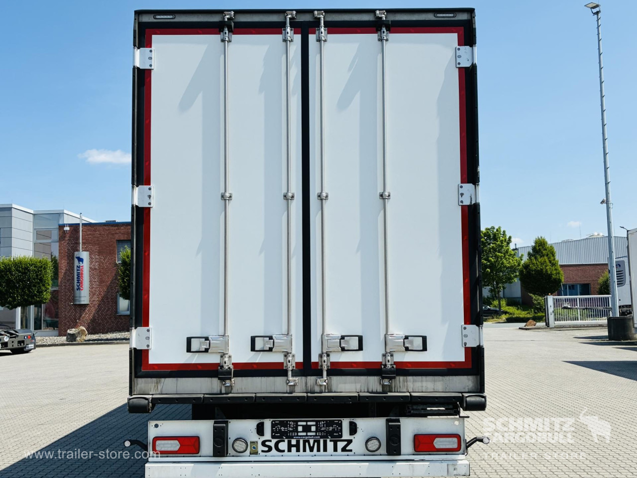 SCHMITZ Auflieger Tiefkühler Standard Double deck - Puspiekabe izotermiskais: foto 3 SCHMITZ Auflieger Tiefkühler Standard Double deck - Puspiekabe izotermiskais: foto 3