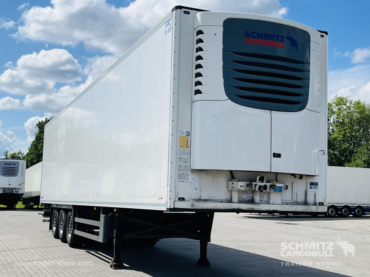 SCHMITZ Auflieger Tiefkühler Standard Double deck - Puspiekabe izotermiskais: foto 1 SCHMITZ Auflieger Tiefkühler Standard Double deck - Puspiekabe izotermiskais: foto 1