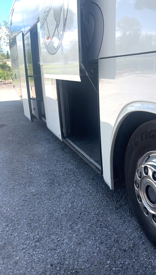 Iveco New Domino euro 5 (WC-KLIMA-57SEATS-NEW TYRES-ALCOA WHEELS) - Starppilsētu autobuss: foto 4 Iveco New Domino euro 5 (WC-KLIMA-57SEATS-NEW TYRES-ALCOA WHEELS) - Starppilsētu autobuss: foto 4