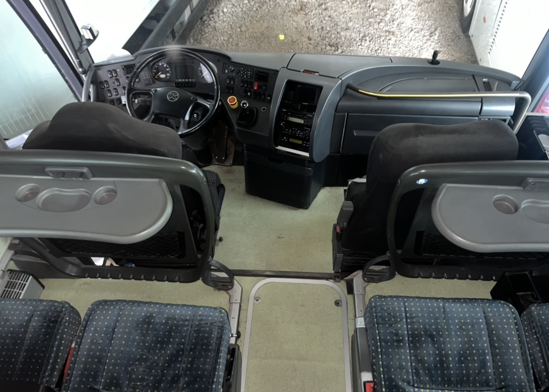 SETRA S 415 HD Top Class - Starppilsētu autobuss: foto 4 SETRA S 415 HD Top Class - Starppilsētu autobuss: foto 4