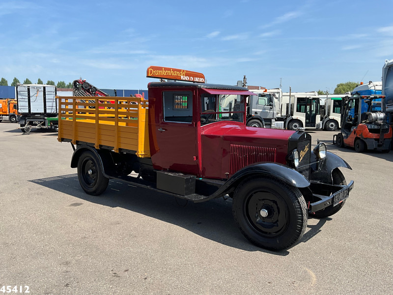 BERLIET V.H.A Oldtimer met open laadbak - Bortu kravas automašīna/ Platforma: foto 3 BERLIET V.H.A Oldtimer met open laadbak - Bortu kravas automašīna/ Platforma: foto 3