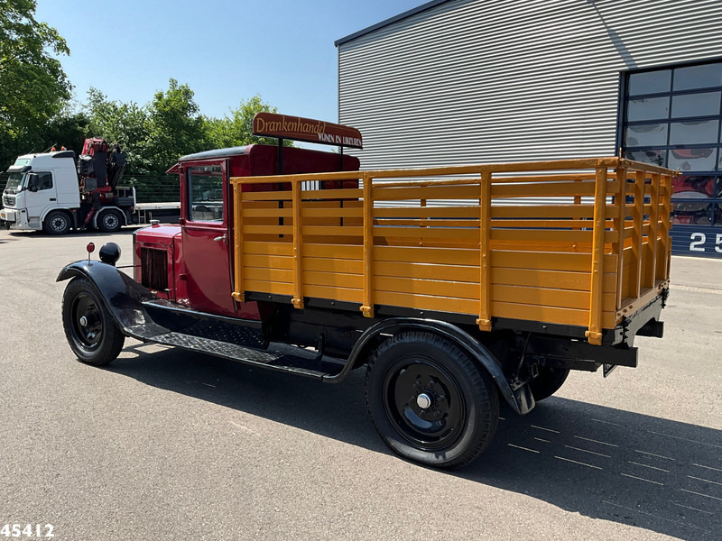 BERLIET V.H.A Oldtimer met open laadbak - Bortu kravas automašīna/ Platforma: foto 4 BERLIET V.H.A Oldtimer met open laadbak - Bortu kravas automašīna/ Platforma: foto 4