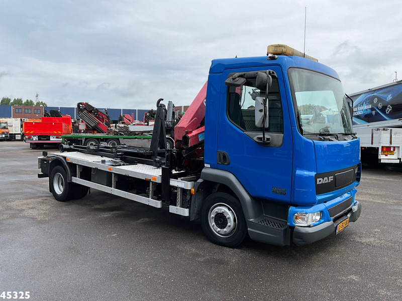 DAF FA 45 LF 180 HMF 7 Tonmeter laadkraan - Pacēlājs ar āķi, Kravas auto ar manipulatoru: foto 3 DAF FA 45 LF 180 HMF 7 Tonmeter laadkraan - Pacēlājs ar āķi, Kravas auto ar manipulatoru: foto 3