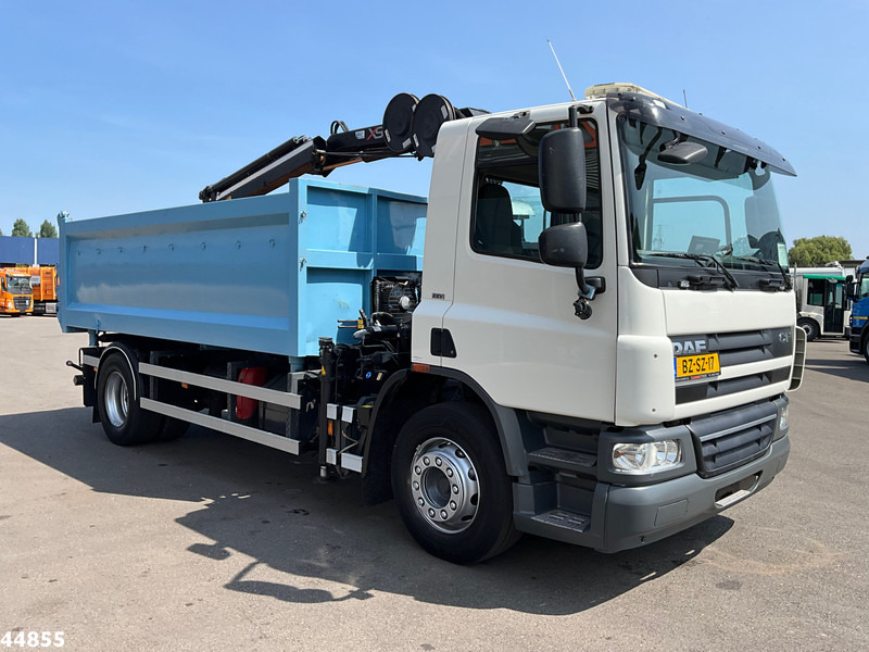 DAF FA 65 CF 250 Hiab 8 Tonmeter laadkraan - Kravas automašīna pašizgāzējs, Kravas auto ar manipulatoru: foto 4 DAF FA 65 CF 250 Hiab 8 Tonmeter laadkraan - Kravas automašīna pašizgāzējs, Kravas auto ar manipulatoru: foto 4