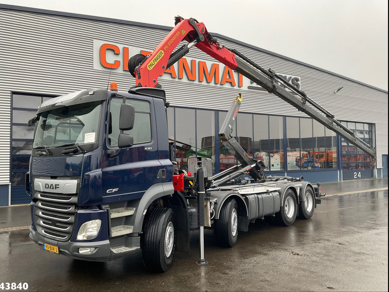 DAF FAD CF 530 8x4 Euro 6 Palfinger 33 Tonmeter laadkraan - Pacēlājs ar āķi, Kravas auto ar manipulatoru: foto 1 DAF FAD CF 530 8x4 Euro 6 Palfinger 33 Tonmeter laadkraan - Pacēlājs ar āķi, Kravas auto ar manipulatoru: foto 1