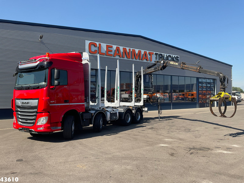 DAF FAD XF 530 8x4 Holzkran - Kravas auto ar manipulatoru: foto 1 DAF FAD XF 530 8x4 Holzkran - Kravas auto ar manipulatoru: foto 1