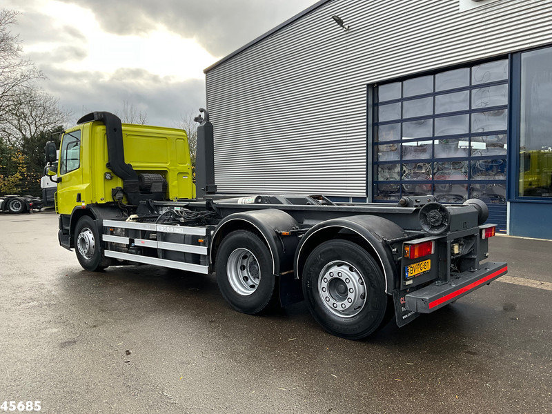 DAF FAN 75 CF 310 VDL 21 Ton haakarmsysteem - Pacēlājs ar āķi: foto 4 DAF FAN 75 CF 310 VDL 21 Ton haakarmsysteem - Pacēlājs ar āķi: foto 4