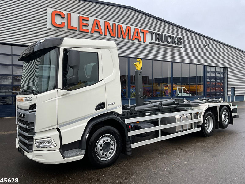 DAF FAN XD 450 Euro 6 Hyva 26 Ton haakarmsysteem - Pacēlājs ar āķi: foto 2 DAF FAN XD 450 Euro 6 Hyva 26 Ton haakarmsysteem - Pacēlājs ar āķi: foto 2