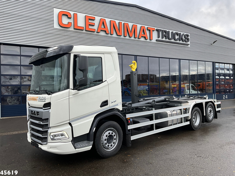 DAF FAN XD 450 Euro 6 Hyvalift 26 Ton haakarmsysteem - Pacēlājs ar āķi: foto 2 DAF FAN XD 450 Euro 6 Hyvalift 26 Ton haakarmsysteem - Pacēlājs ar āķi: foto 2