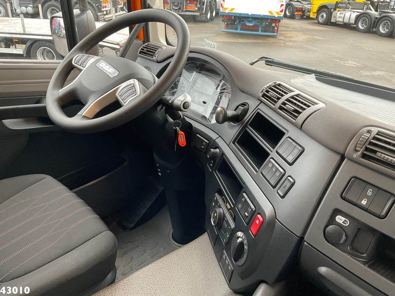 Interior photo 1: Pacēlājs ar āķi DAF FAQ CF 430 VDL 30 Ton haakarmsysteem