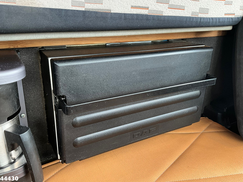 Kravas auto ar manipulatoru DAF FAT 85.510 6x4 Euro 6 Retarder Fassi 36 Tonmeter laadkraan: foto 20