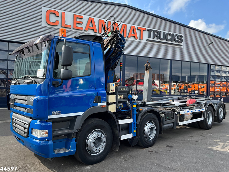 DAF FAX 85 CF 360 8x2 Euro 5 Hiab 16 Tonmeter laadkraan - Pacēlājs ar āķi, Kravas auto ar manipulatoru: foto 2 DAF FAX 85 CF 360 8x2 Euro 5 Hiab 16 Tonmeter laadkraan - Pacēlājs ar āķi, Kravas auto ar manipulatoru: foto 2