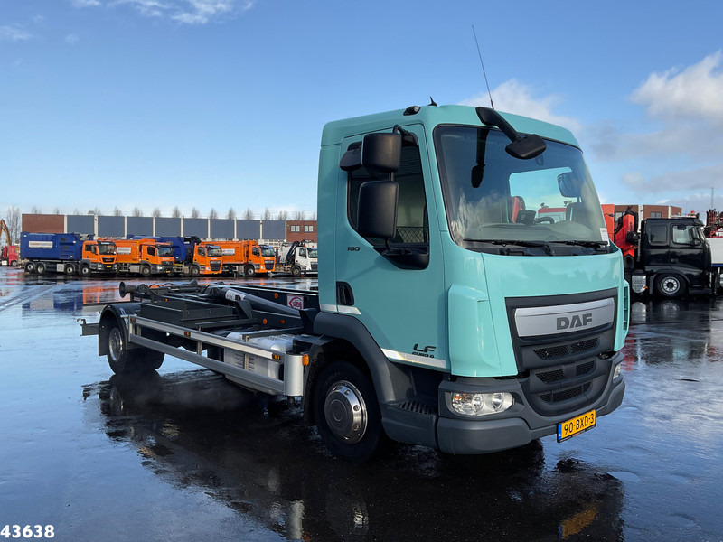 DAF LF 180 Euro 6 14 Ton haakarmsysteem - Pacēlājs ar āķi: foto 5 DAF LF 180 Euro 6 14 Ton haakarmsysteem - Pacēlājs ar āķi: foto 5