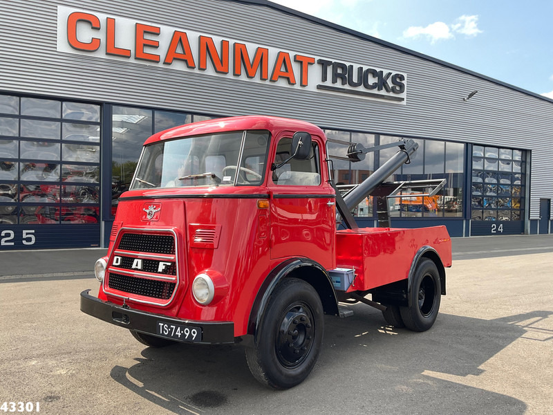 DAF T1300 ''Kikker'' Bergingswagen - Auto evakuators: foto 2 DAF T1300 ''Kikker'' Bergingswagen - Auto evakuators: foto 2