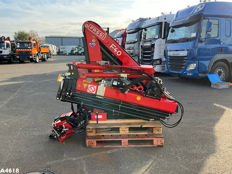 FASSI DEMO 4 Tonmeter laadkraan Laadkraan - Celtnis-manipulators: foto 4 FASSI DEMO 4 Tonmeter laadkraan Laadkraan - Celtnis-manipulators: foto 4