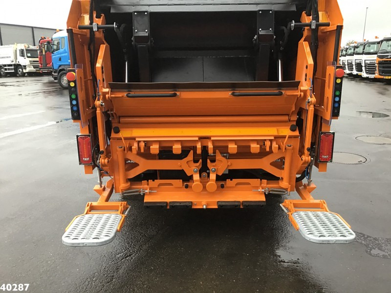 FUSO Canter 9C18 Geesink 7m3 - Atkritumu vedējs: foto 3 FUSO Canter 9C18 Geesink 7m3 - Atkritumu vedējs: foto 3