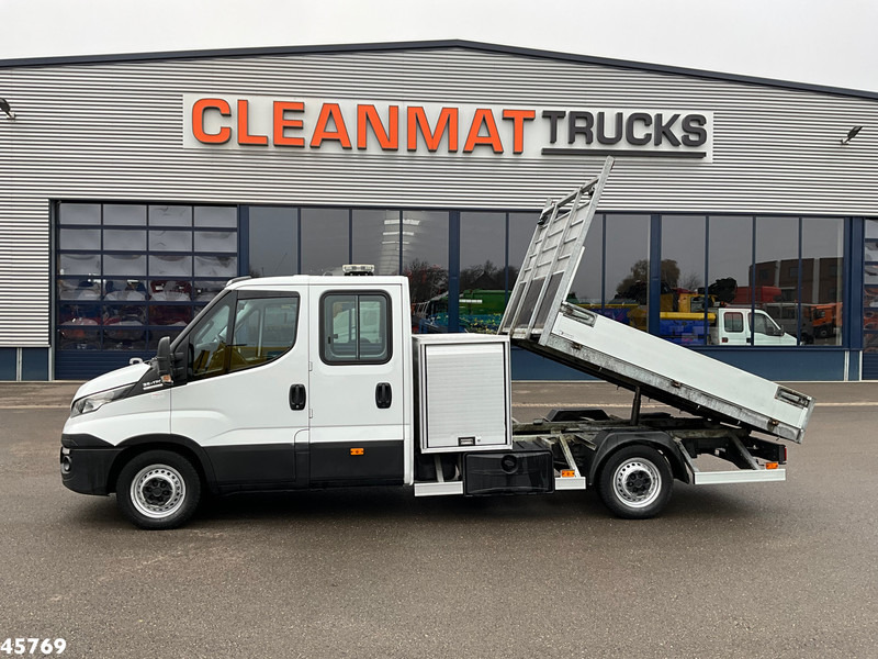 Iveco Daily 35S17D Kipper 7 persoons Just 95.281 km! - Komercauto pašizgāzējs: foto 1 Iveco Daily 35S17D Kipper 7 persoons Just 95.281 km! - Komercauto pašizgāzējs: foto 1