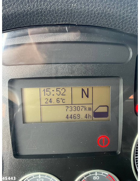 Kravas automašīna pašizgāzējs, Kravas auto ar manipulatoru Iveco ML190EL25 HMF 10 Tonmeter laadkraan Just 73.307 km!: foto 16