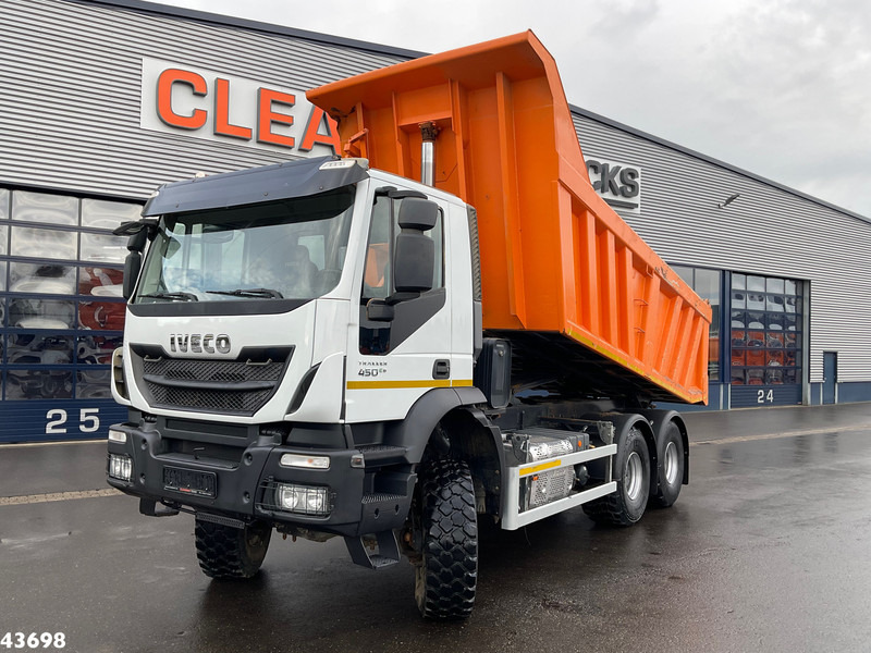 Iveco Trakker AD260TW450 6x6 Euro 6 Manual Full steel Just 25.974 km! - Kravas automašīna pašizgāzējs: foto 1 Iveco Trakker AD260TW450 6x6 Euro 6 Manual Full steel Just 25.974 km! - Kravas automašīna pašizgāzējs: foto 1