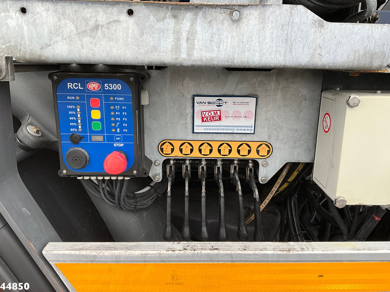 Iveco Trakker AD380T41W 8x6 Euro 6 HMF 19 Tonmeter Z-kraan līzingu Iveco Trakker AD380T41W 8x6 Euro 6 HMF 19 Tonmeter Z-kraan: foto 9