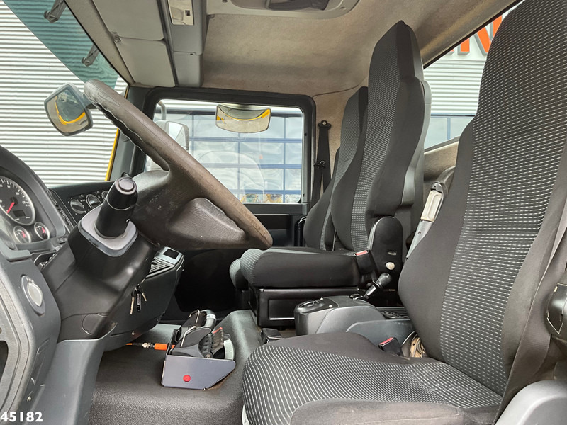 Kravas auto ar manipulatoru MAN TGM 13.290 4x4 Hiab 9 Tonmeter laadkraan Just 222.472 km!: foto 13