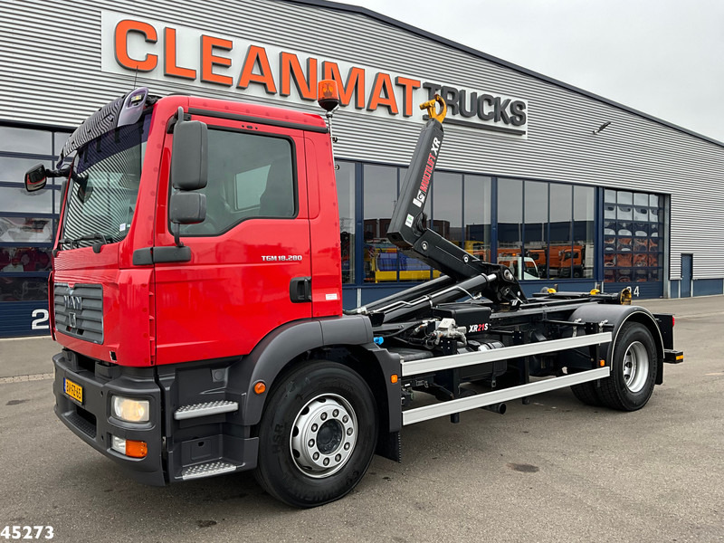 MAN TGM 18.280 Multilift 21 Ton haakarmsysteem Just 25.790 km! - Pacēlājs ar āķi: foto 1 MAN TGM 18.280 Multilift 21 Ton haakarmsysteem Just 25.790 km! - Pacēlājs ar āķi: foto 1