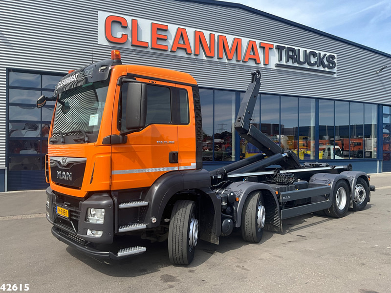 MAN TGS 35.360 8x2 Euro 6 VDL 30 Ton haakarmsysteem - Pacēlājs ar āķi: foto 1 MAN TGS 35.360 8x2 Euro 6 VDL 30 Ton haakarmsysteem - Pacēlājs ar āķi: foto 1