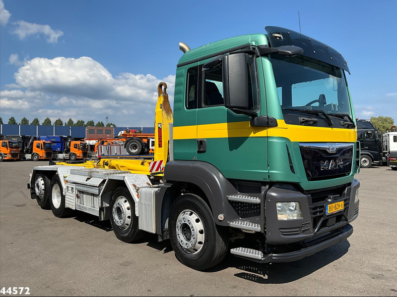 MAN TGS 35.440 8x2 Euro 6 Multilift 26 Ton haakarmsysteem - Pacēlājs ar āķi: foto 3 MAN TGS 35.440 8x2 Euro 6 Multilift 26 Ton haakarmsysteem - Pacēlājs ar āķi: foto 3