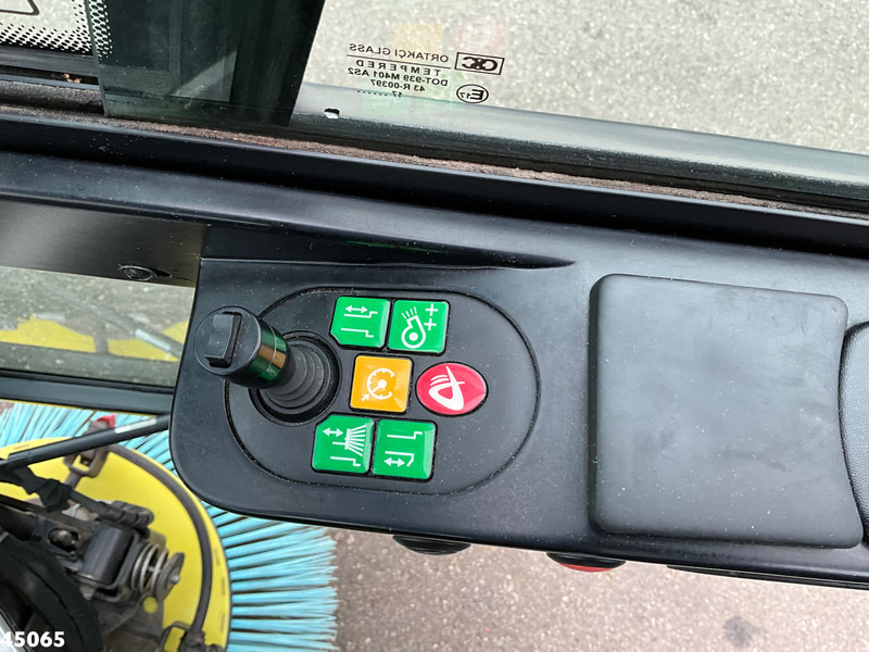 Ielu tīrīšanas mašīna Mathieu MC 210 Azura Flex Euro 6 Just 8.800 km!: foto 15
