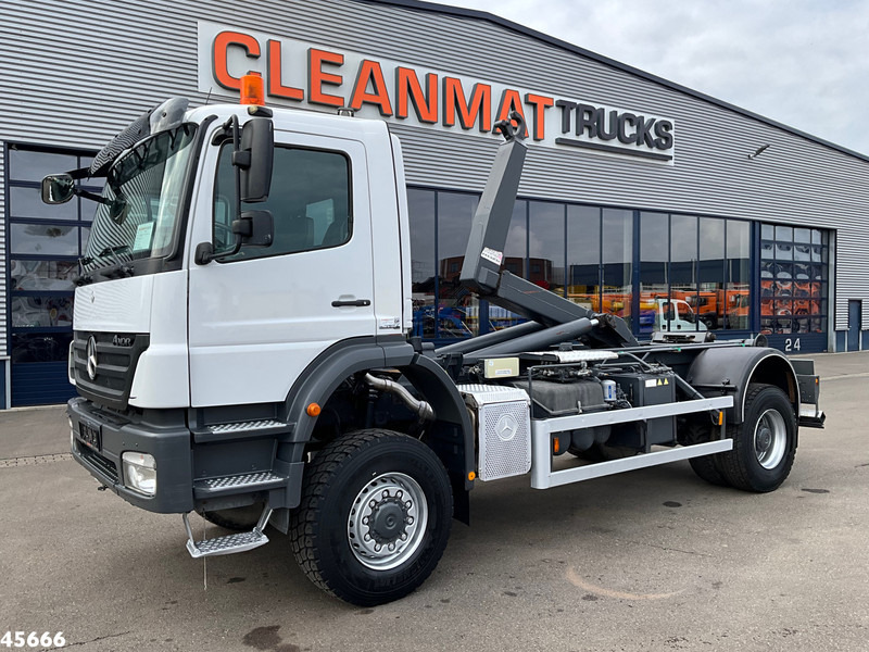 Mercedes-Benz AXOR 1929 4x4 VDL 14 Ton haakarmsysteem Just 208.008 km! - Pacēlājs ar āķi: foto 1 Mercedes-Benz AXOR 1929 4x4 VDL 14 Ton haakarmsysteem Just 208.008 km! - Pacēlājs ar āķi: foto 1