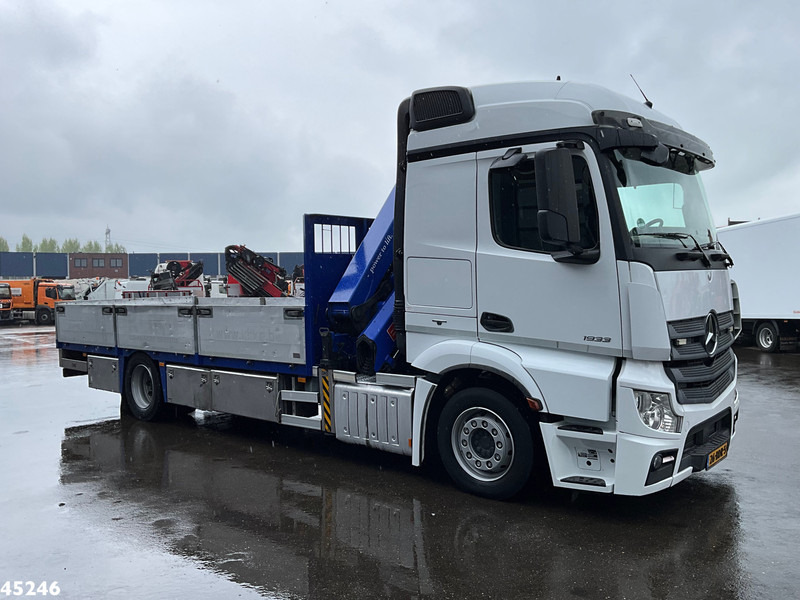 Mercedes-Benz Actros 1833 Euro 6 HMF 21 Tonmeter laadkraan - Kravas auto ar manipulatoru: foto 5 Mercedes-Benz Actros 1833 Euro 6 HMF 21 Tonmeter laadkraan - Kravas auto ar manipulatoru: foto 5