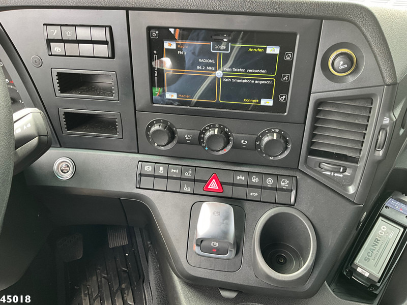 Jaunā Pacēlājs ar āķi, Kravas auto ar manipulatoru Mercedes-Benz Actros 2543 HMF 23 Tonmeter laadkraan: foto 17