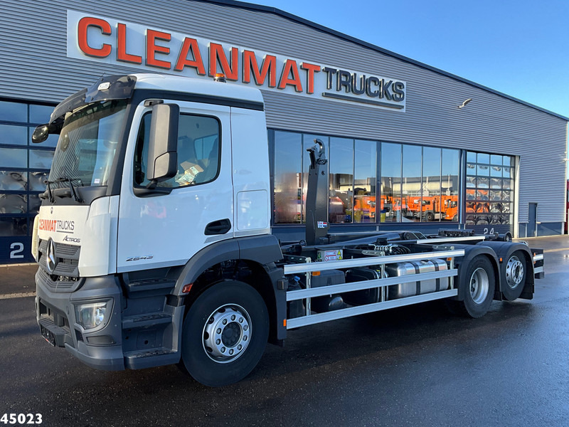 Mercedes-Benz Actros 2643 VDL 21 Ton haakarmsysteem - Pacēlājs ar āķi: foto 2 Mercedes-Benz Actros 2643 VDL 21 Ton haakarmsysteem - Pacēlājs ar āķi: foto 2